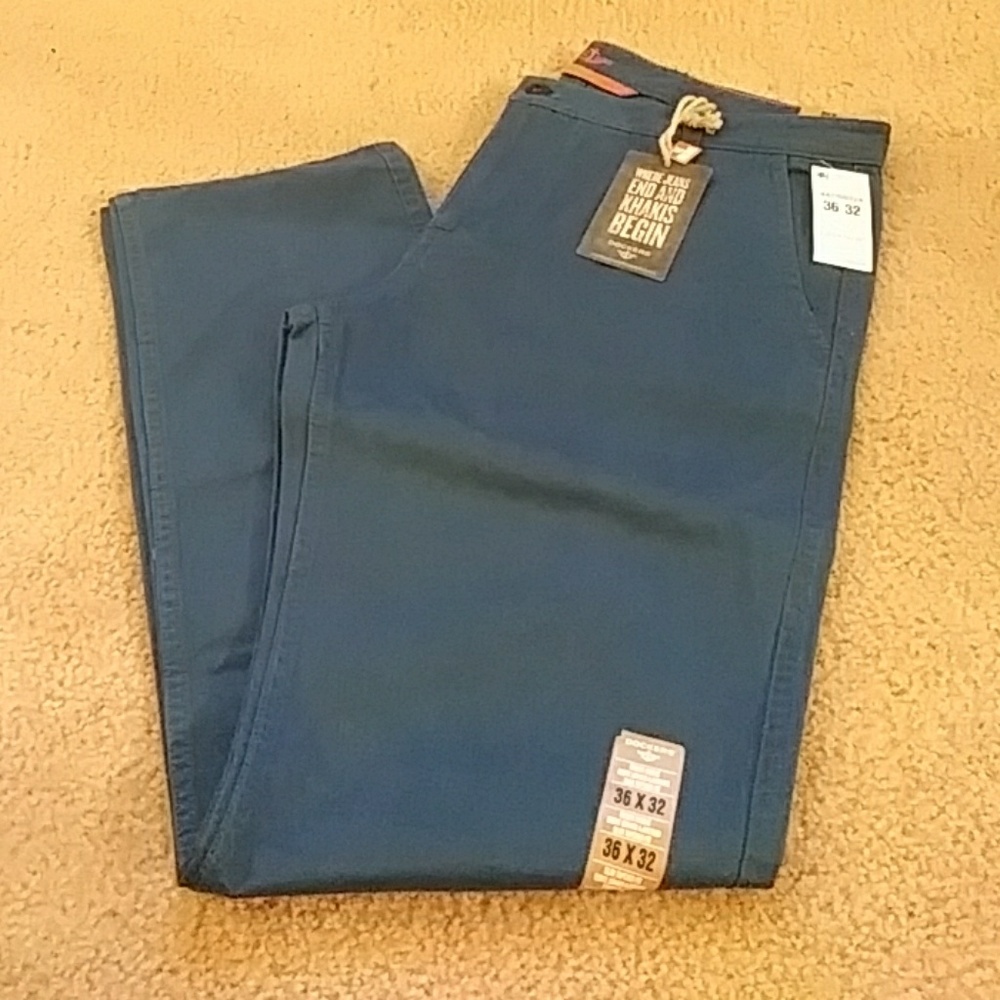 Brand new Dockers